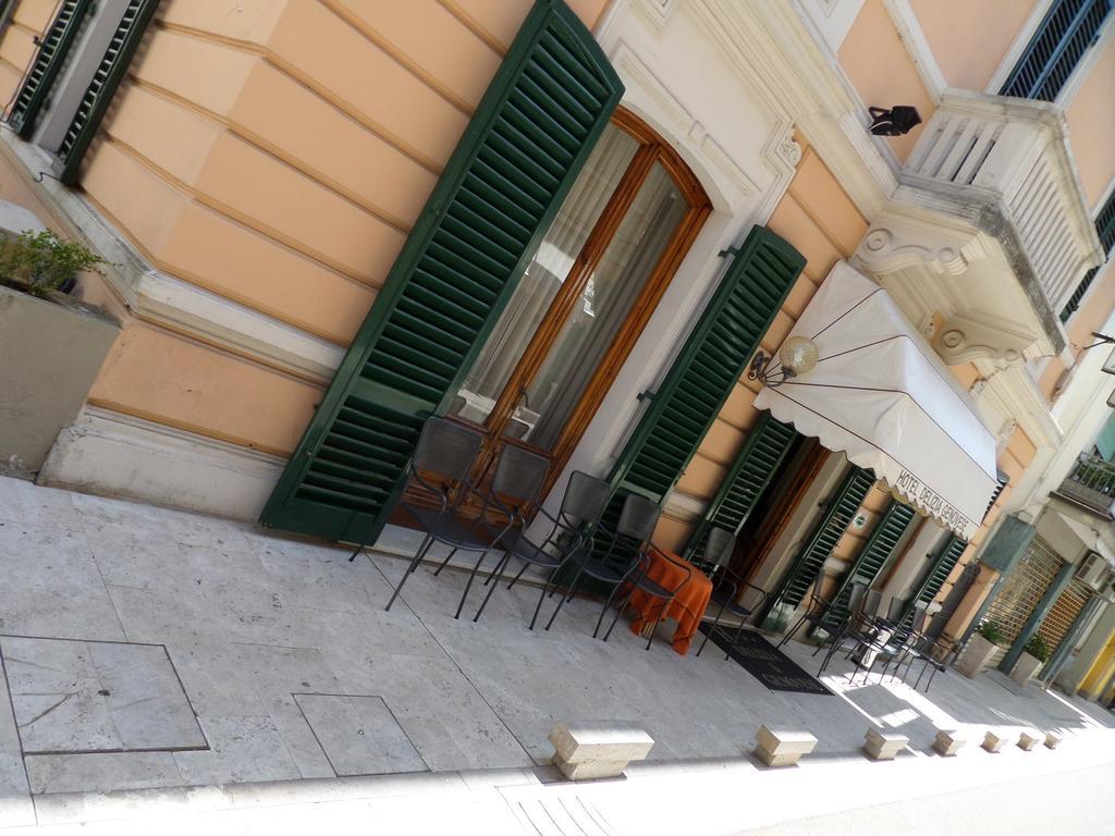 Hotel Delizia Genovese Montecatini Terme Exterior photo